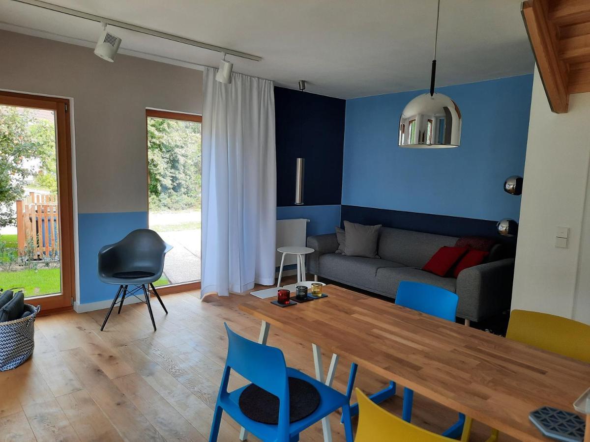 Ferienwohnung Rote Kate Born Ngoại thất bức ảnh