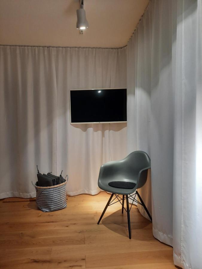 Ferienwohnung Rote Kate Born Ngoại thất bức ảnh