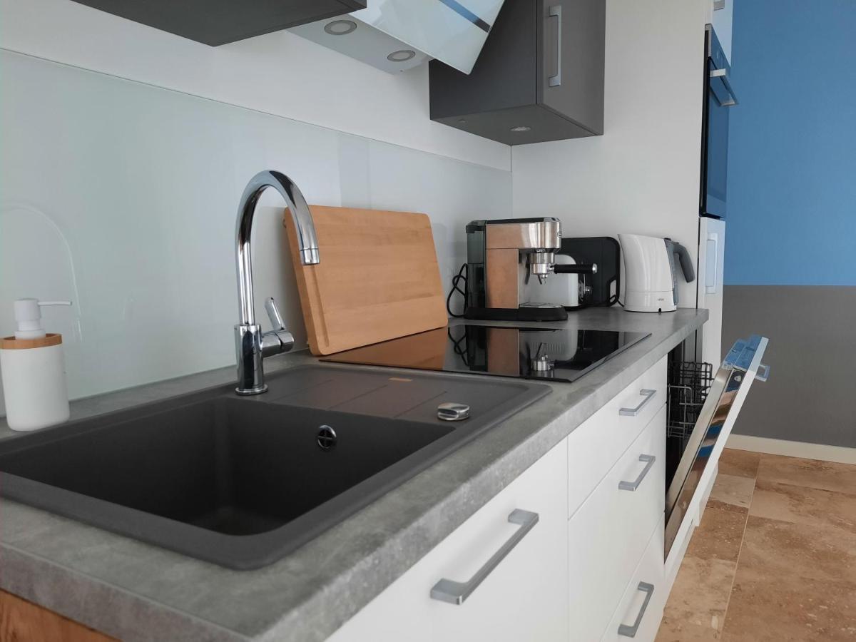 Ferienwohnung Rote Kate Born Ngoại thất bức ảnh